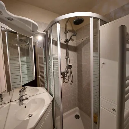 Front De T2 Apartment *